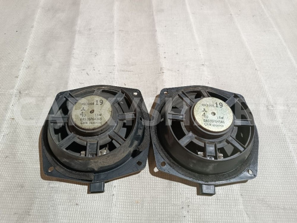 Динамик ( пара) Mitsubishi Lancer оригинальный номер MR306819