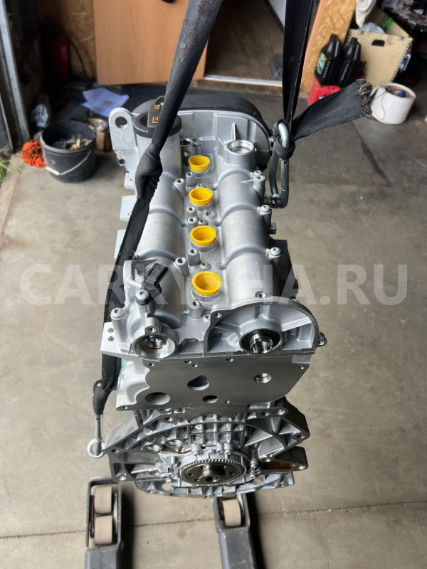 Двигатель Skoda Octavia A7 2013-2017 CWVA Skoda Octavia оригинальный номер 04E100033P