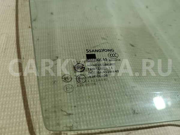 Стекло двери задней правой Ssang Yong Rexton 