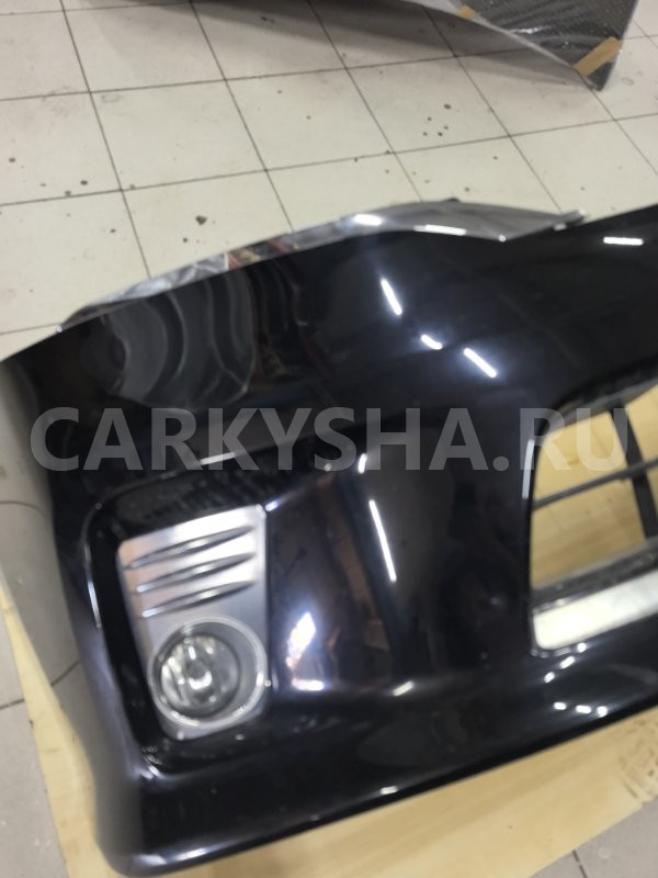 Бампер Nissan Serena 