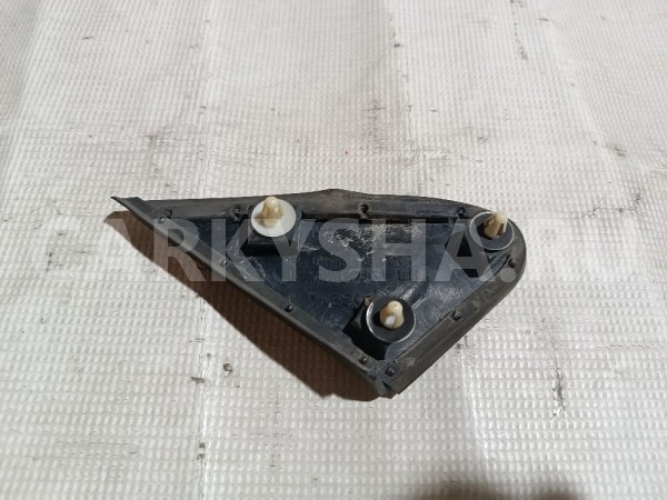 Накладка крыла переднего левого Mitsubishi Lancer 