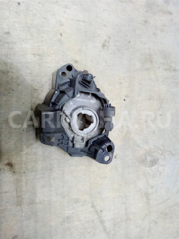 Фара противотуманная правая Mazda Mazda 6 (GH) 2007-2012 Mazda 2 оригинальный номер GDK551684