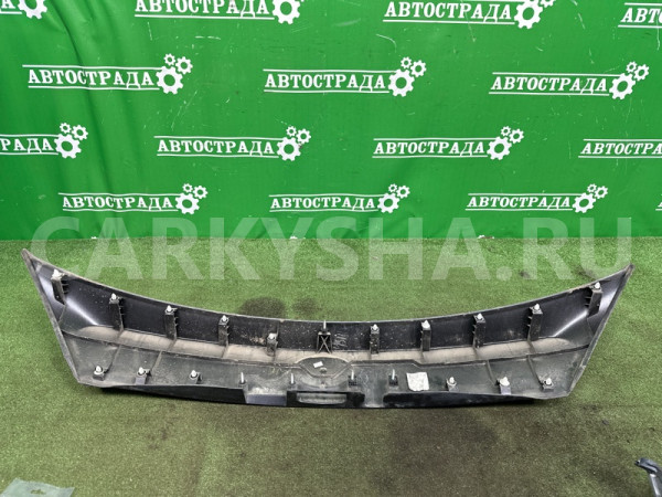 Накладка крышки багажника Toyota Venza 2008-2016 768010T050 Toyota Venza 