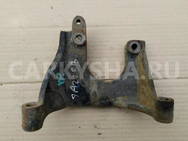 Кронштейн ТНВД Mitsubishi L200 KB4T 4D56 2.5 2008 (б/у) Mitsubishi i оригинальный номер 1064A034