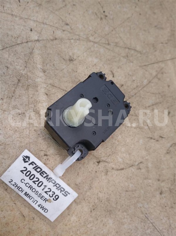 Название детали Сервопривод заслонок печки Модель Peugeot 4007 Peugeot 4007 оригинальный номер 6479 02