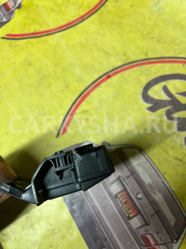 Замок крышки багажника BMW 3 E46 M43 1999 BMW 3er 