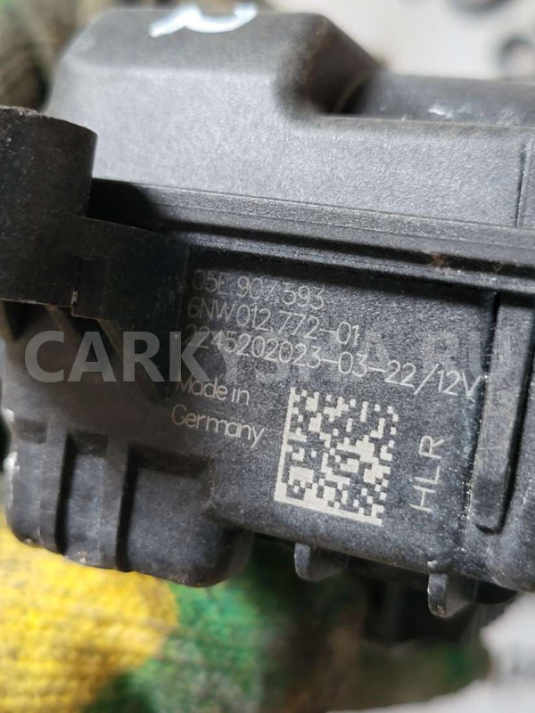 Помпа Audi A3 8Y (2020—2026) Audi A3 оригинальный номер 05E907593
