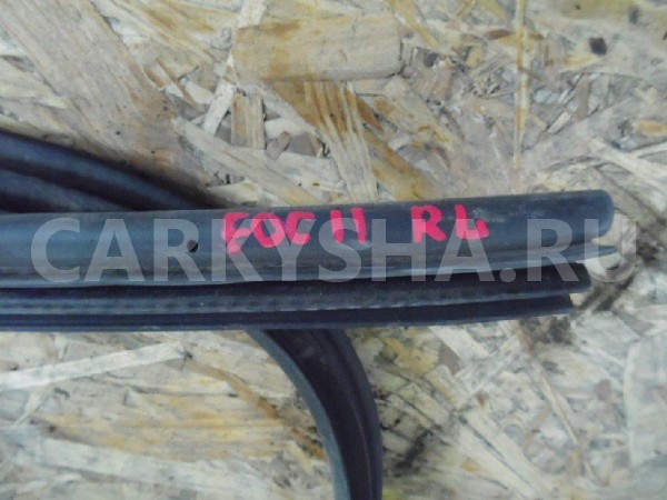 Уплотнитель двери Ford Focus II (2005—2008) Ford Focus оригинальный номер 1677870