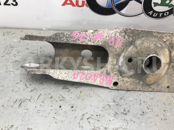 Рычаг подвески задний Mercedes-Benz A250 2014 Mercedes-Benz A-klasse 