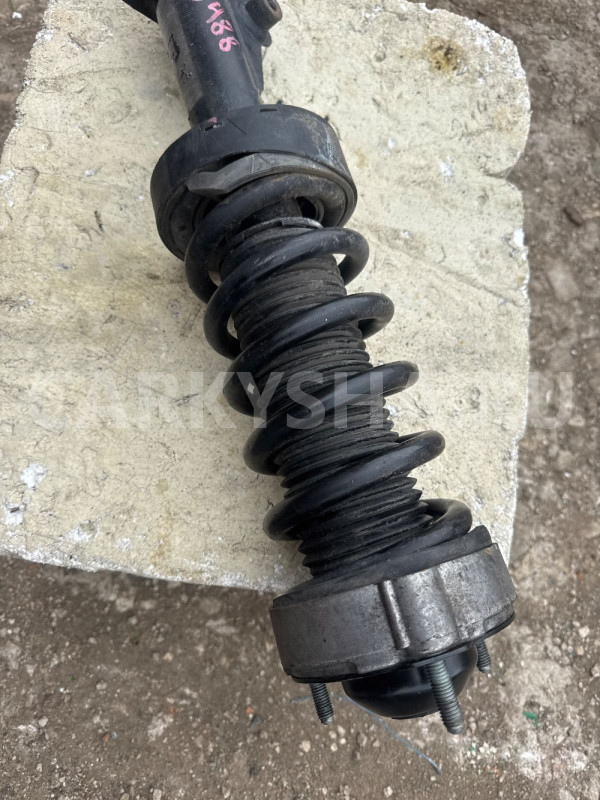 Стойка передняя правая VW Touareg NF в сборе Volkswagen Touareg оригинальный номер 7P6413032AC