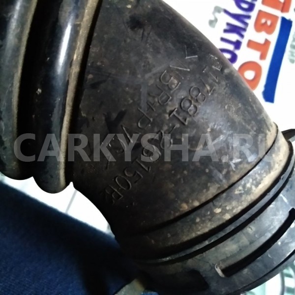 Резонатор воздушного фильтра Toyota Noah 