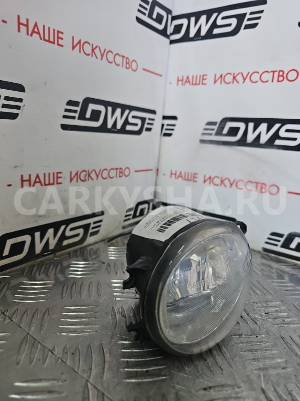 Фара противотуманная Toyota Avensis 
