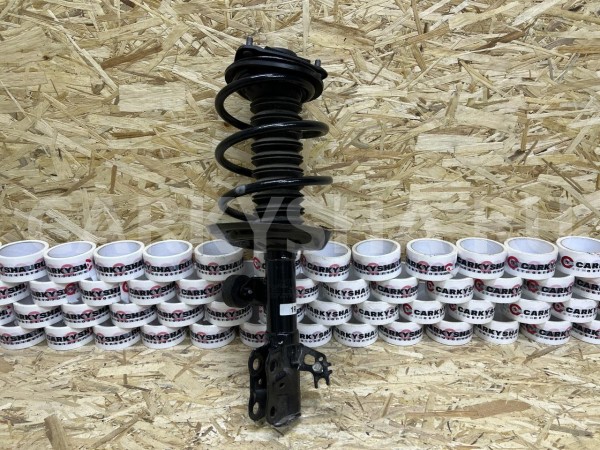 Амортизатор передний правый в сборе Toyota Camry VIII (XV70) Рестайлинг – седан оригинальный номер 48510-8Z460