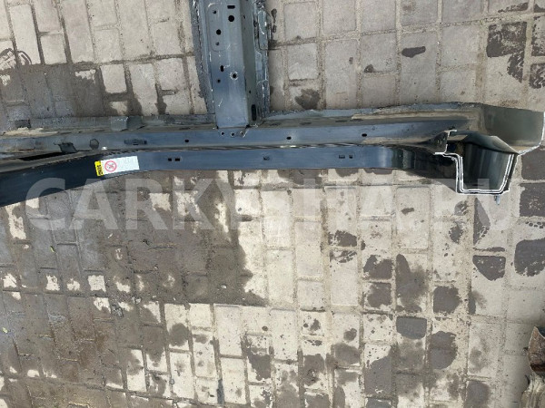 Порог со стойкой правый Toyota Avensis T270 Toyota Avensis оригинальный номер 6131105040