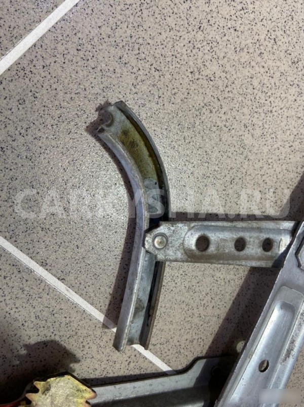 Стеклоподъемник задний левый Nissan Presea 1992 Nissan Presea 