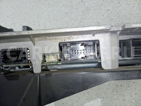 Усилитель звука BOSE Audi Q7 4M Audi Q7 оригинальный номер 4M0035223