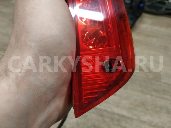 Фонарь задний (стоп сигнал) Hyundai ix35 оригинальный номер 927002Y000