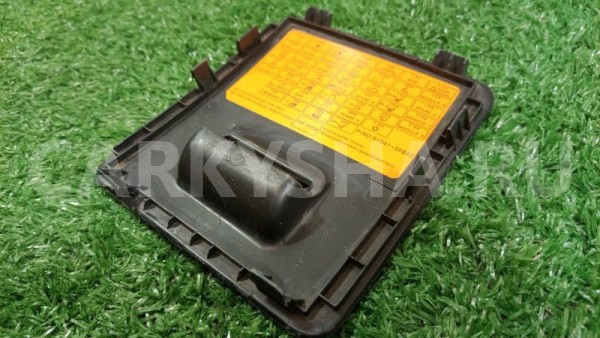 Крышка блока предохранителей Hyundai Elantra 2011 Hyundai Elantra оригинальный номер 847533XAC0