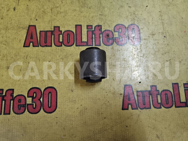 Сайлентблок задний Toyota Chaser оригинальный номер 4853029246