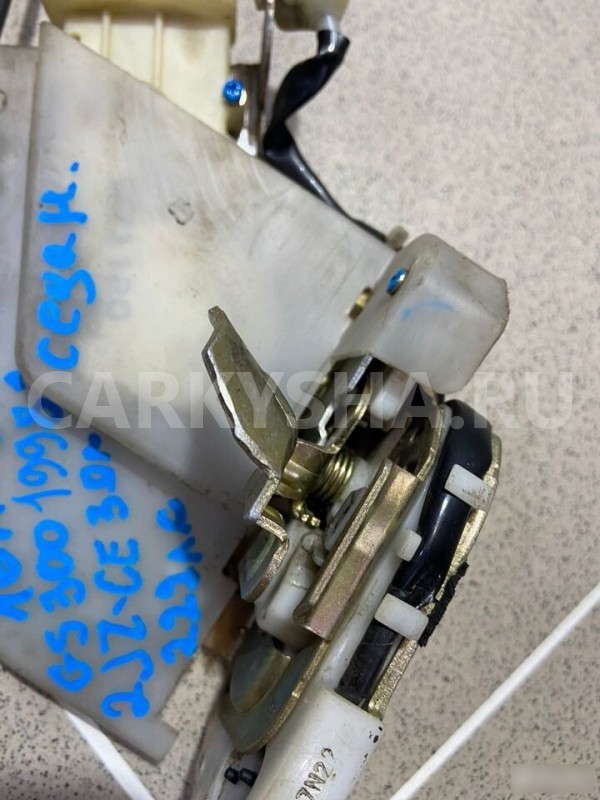 Замок двери задний правый Lexus GS300 1998г Lexus GS 