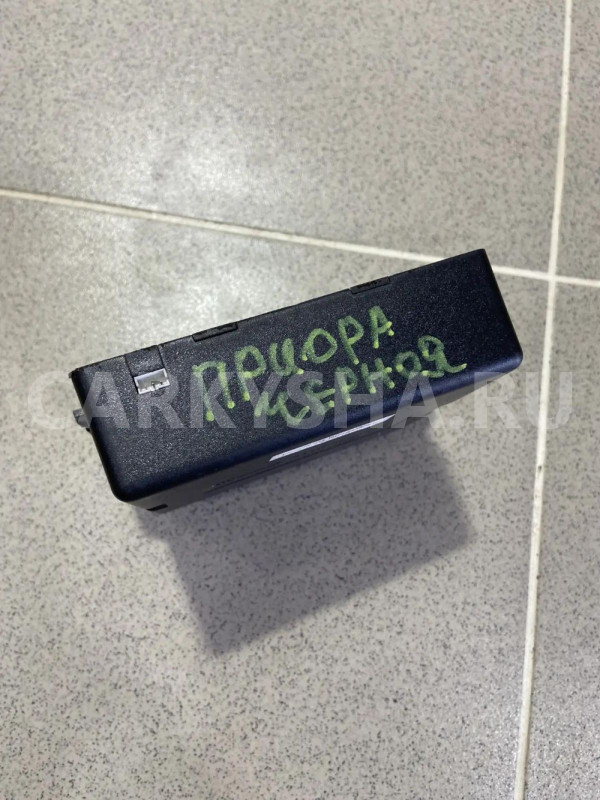 Блок комфорта Лада Приора 2008 г. ВАЗ (Lada) Priora оригинальный номер 21703763040
