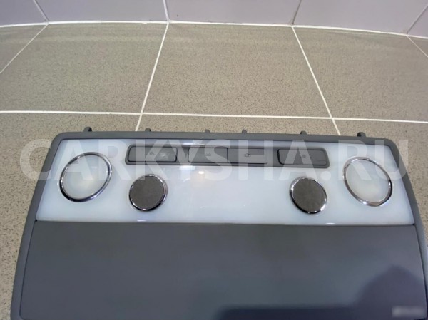 Плафон освещение салона Volkswagen Phaeton 2006 Volkswagen Phaeton оригинальный номер 3D0947136A