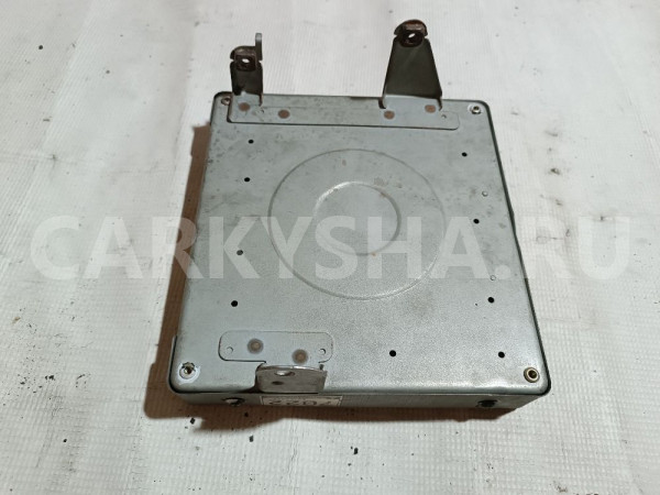 Блок управления двигателем Mitsubishi Diamante оригинальный номер MD347022