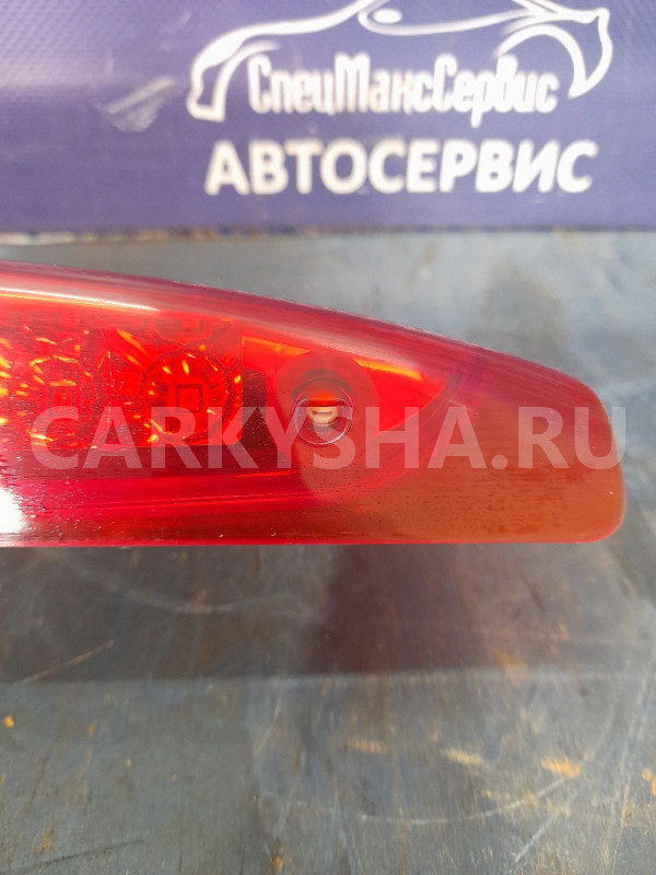 Стоп сигнал крышки багажника SsangYong Actyon New Ssang Yong Actyon оригинальный номер 8381034001