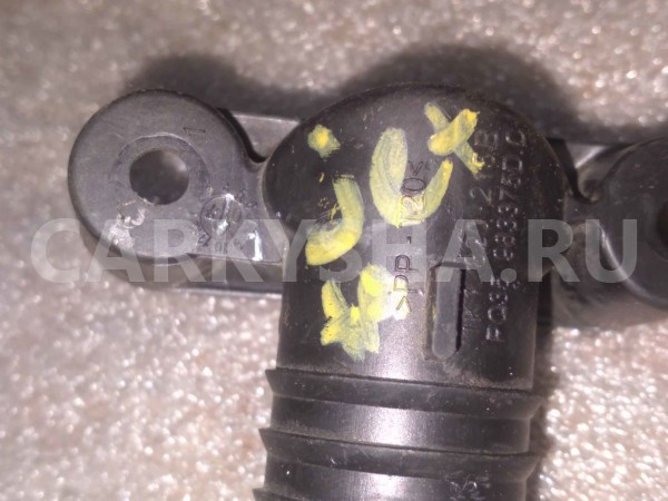 Фланец / тройник Volkswagen Jetta V (2005—2011) Volkswagen Jetta оригинальный номер 1k1820215b