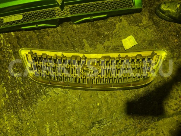 Решетка радиатора Toyota Gaia 