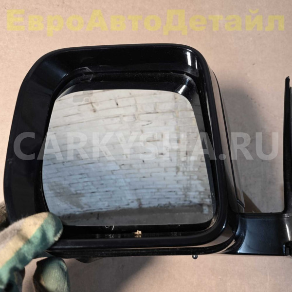 Зеркало наружное в сборе Land Rover Defender L663 Land Rover Defender оригинальный номер LR132553