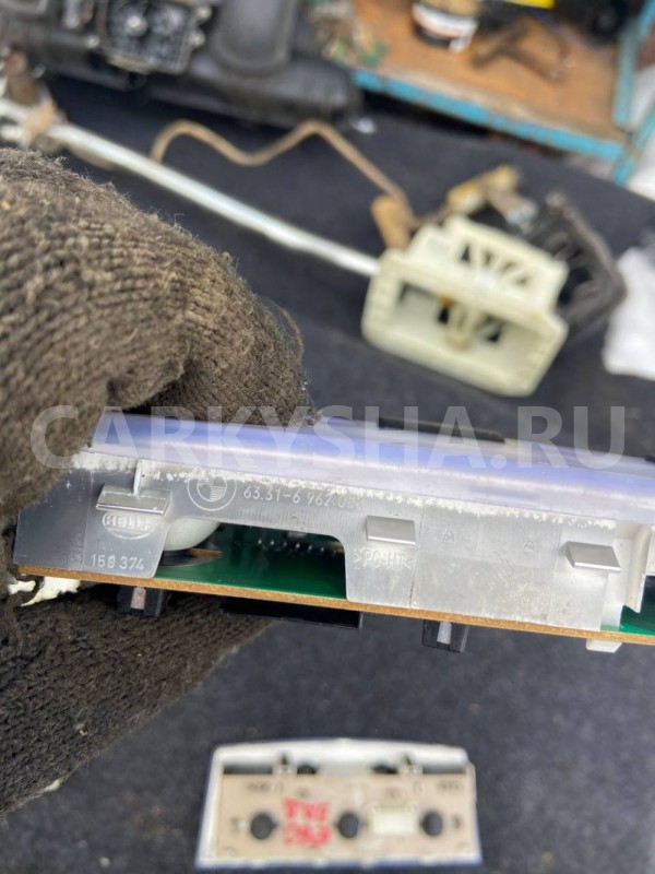 Плафон салонный BMW 5 серия E60/E61 (2002—2007) BMW 5er оригинальный номер 63316962058