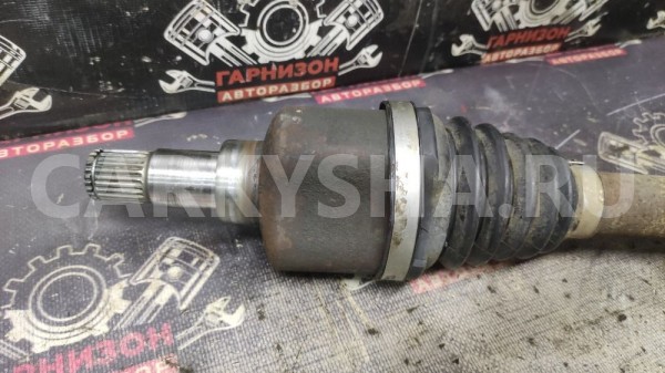 Привод передний левый Форд Фокус 3 Ford Focus оригинальный номер av613b437ac