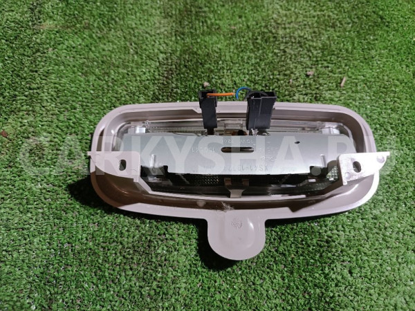 Плафон салонный Ford Focus оригинальный номер XS4113776AA