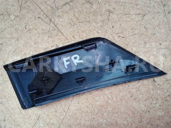 Название детали Накладка двери передней правой Модель Peugeot 308 Peugeot 308 оригинальный номер 9656650980