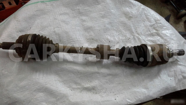 Привод полуось левая Рено Дастер Duster 1.6 2WD Renault 15 оригинальный номер 391015061R