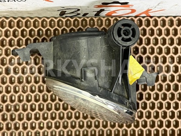 Фара противотуманная BMW X1 