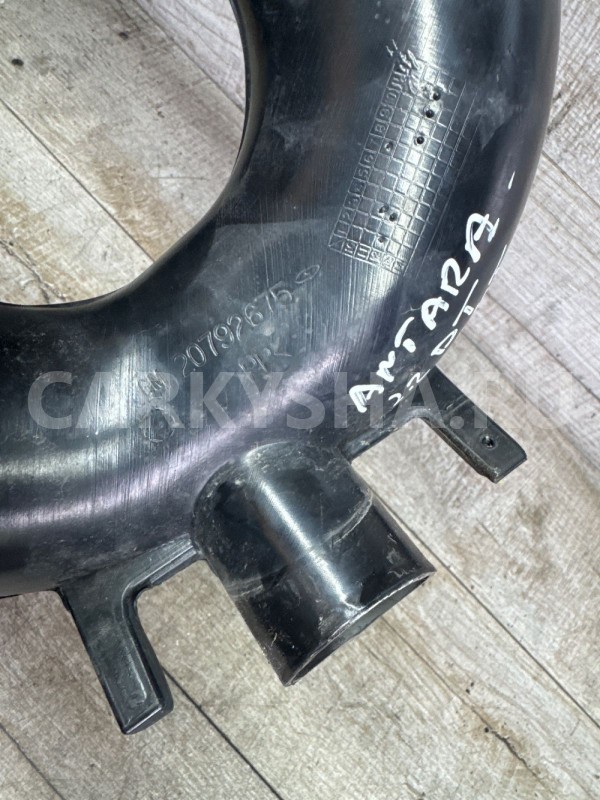 Патрубок воздушного фильтра Opel Antara рестайлинг Opel Antara оригинальный номер 20792675