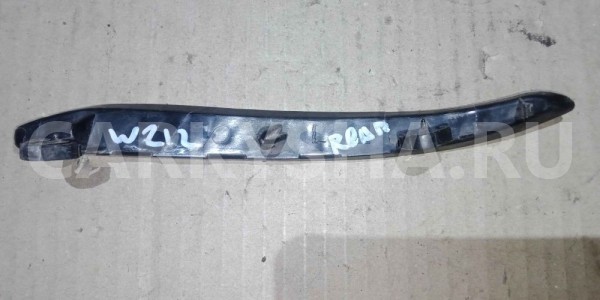 Накладка бампера Mercedes-Benz E-класс W212/S212/C207/A207 рестайлинг (2013—2016) Mercedes-Benz E-klasse оригинальный номер A2128854121