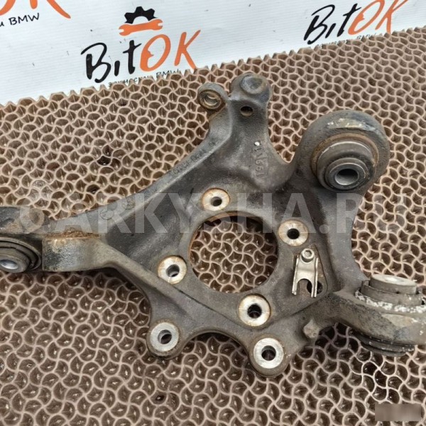 Кулак поворотный BMW X1 