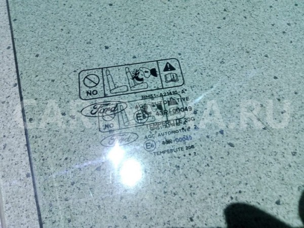 Стекло двери Ford Focus III (2011—2015) Ford Focus оригинальный номер 1742301