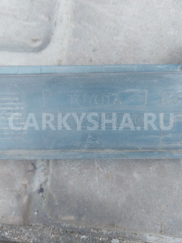 Молдинг переднего бампера прав Toyota Avensis Т250 Toyota Avensis оригинальный номер 5271205020