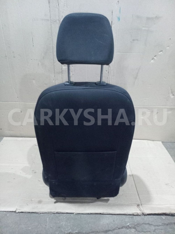 Сиденье правое переднее KIA Rio QB 2012 Kia Rio 