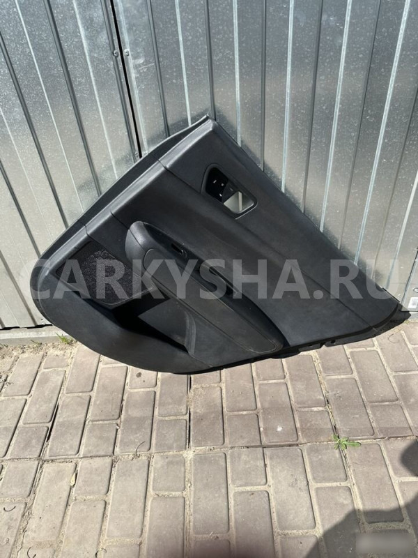 Обшивка задней правой двери Kia Optima 4 JF Kia Optima оригинальный номер 83308D4020BKL