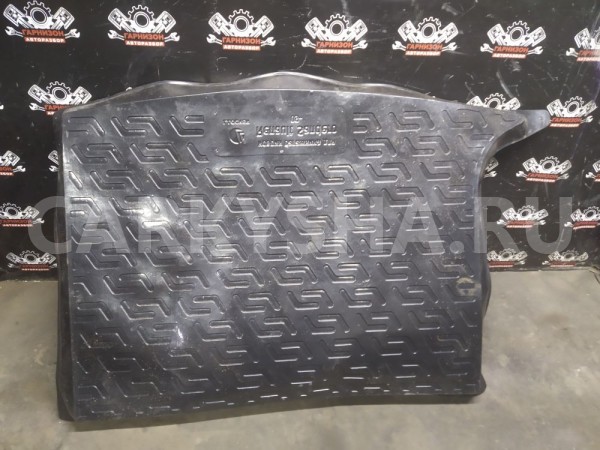 Коврик багажника Рено Сандеро Степвей Renault 14 оригинальный номер 8201600368