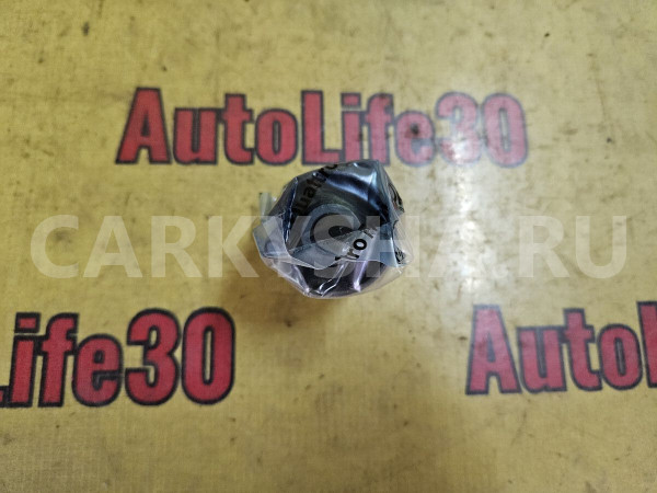 Сайлентблок задний Toyota Avalon оригинальный номер 487253302083