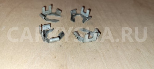 Кронштейн форсунки Nissan Almera 2014 1661000QAA G15 K4M Nissan Almera 