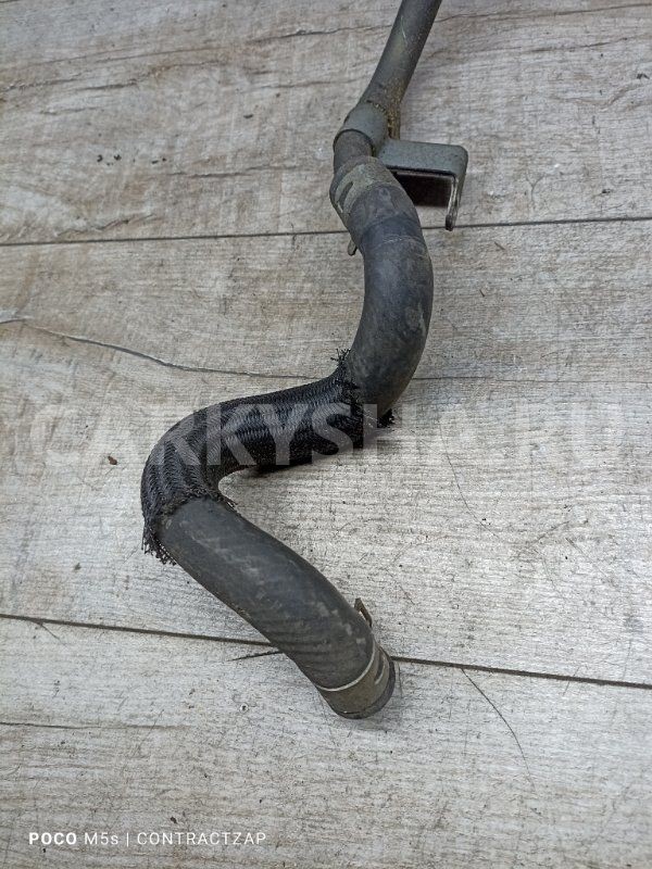 Патрубок системы охлаждения Mazda 3 BK рестайлинг (2006—2009) Mazda 2 