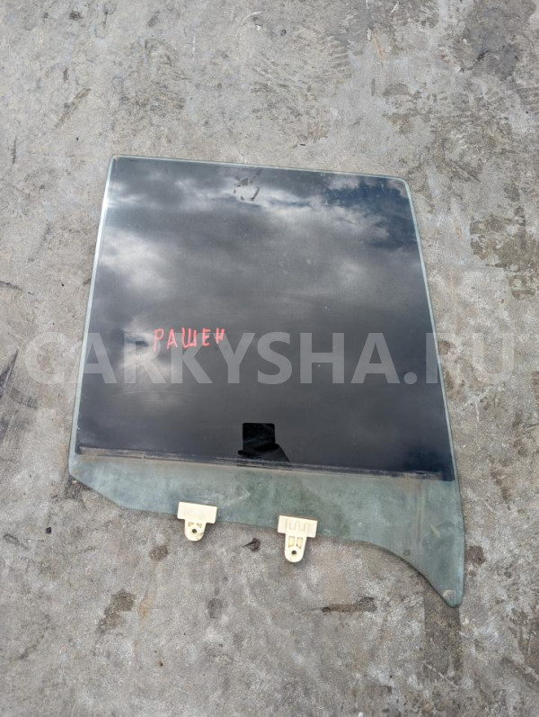 Стекло двери Nissan Rasheen 