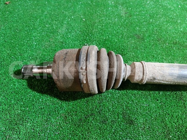 Полуось передняя правая ВАЗ (Lada) Priora оригинальный номер 21100221501000